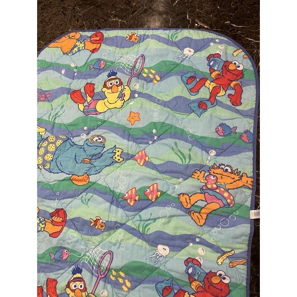 Vintage Sesame Street Quilt Baby Blanket Crib Bedding Elmo Bert Ernie Swimming - Picture 5 of 7